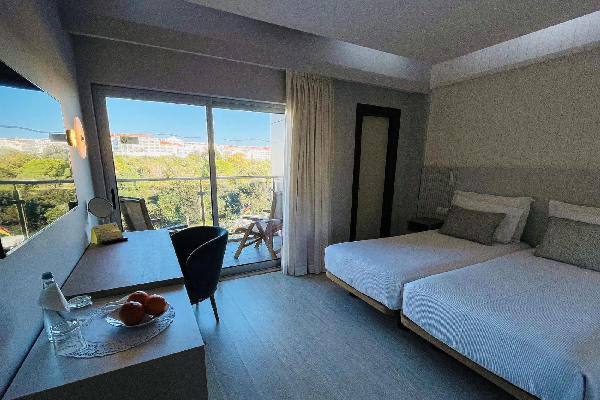 Alisios Hotel Albufeira Exterior photo